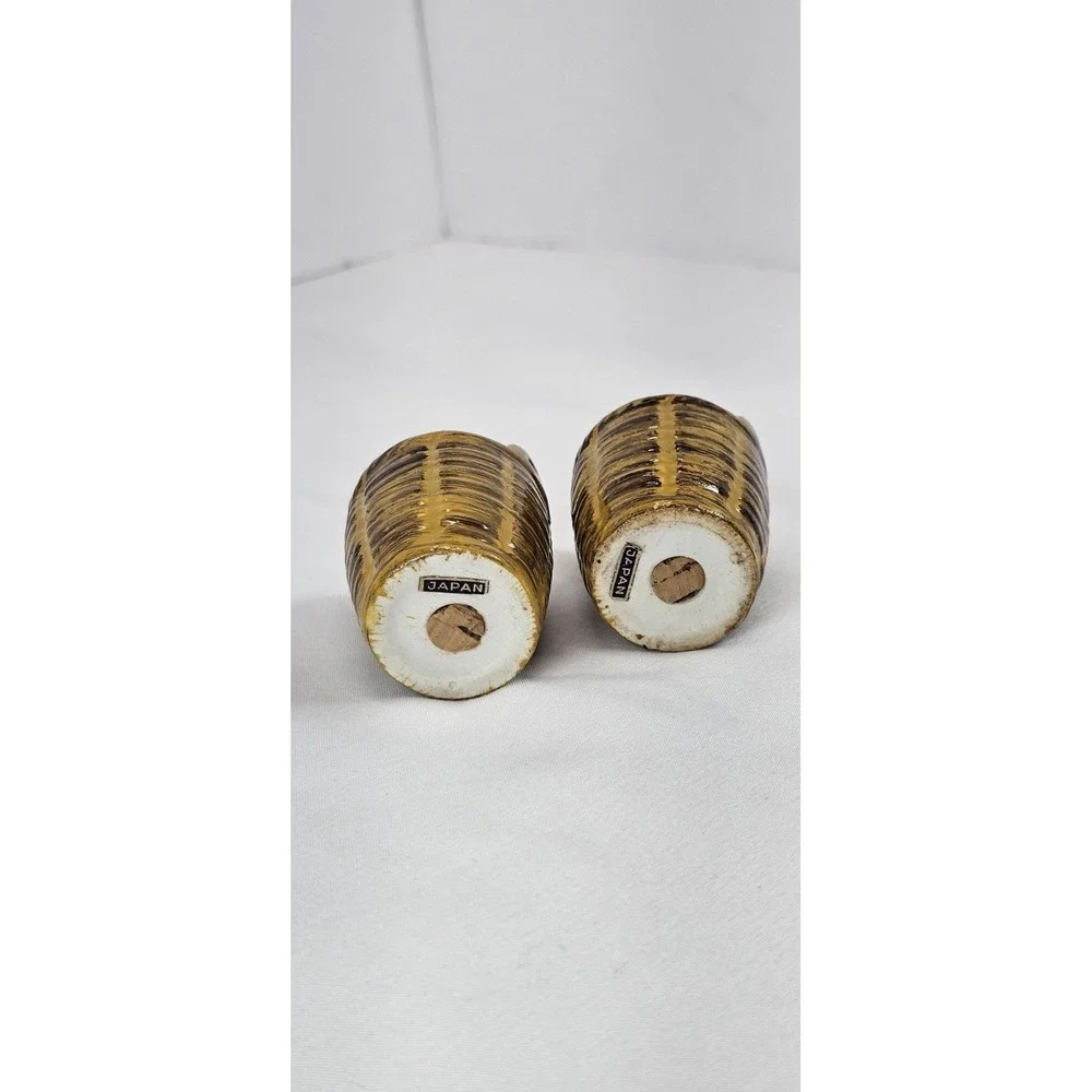 Vintage Japan Salt Pepper‎ Shakers Basket Weave Brown Ceramic Set Rustic